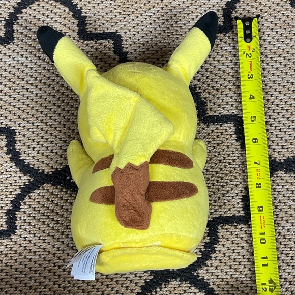 2017 TOMY 10” Pokemon My Friend Pikachu Plush Toy Light Up Talking Plush Moves! - Picture 5 of 10